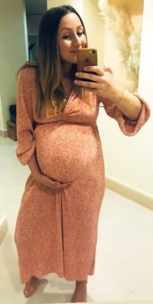 Pregnant teacher... (IUTR)