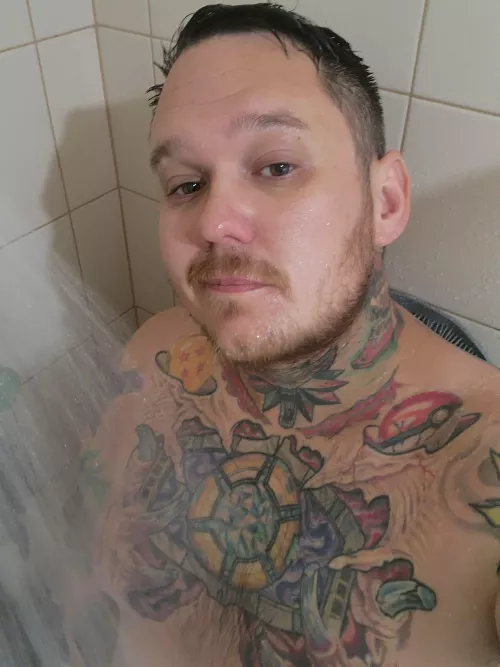 Room for two. Chubby nerd lovers?