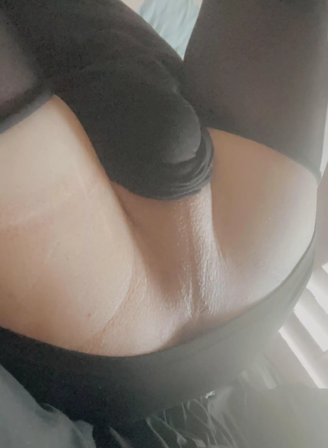 Sooo smooth, cum give me kisses