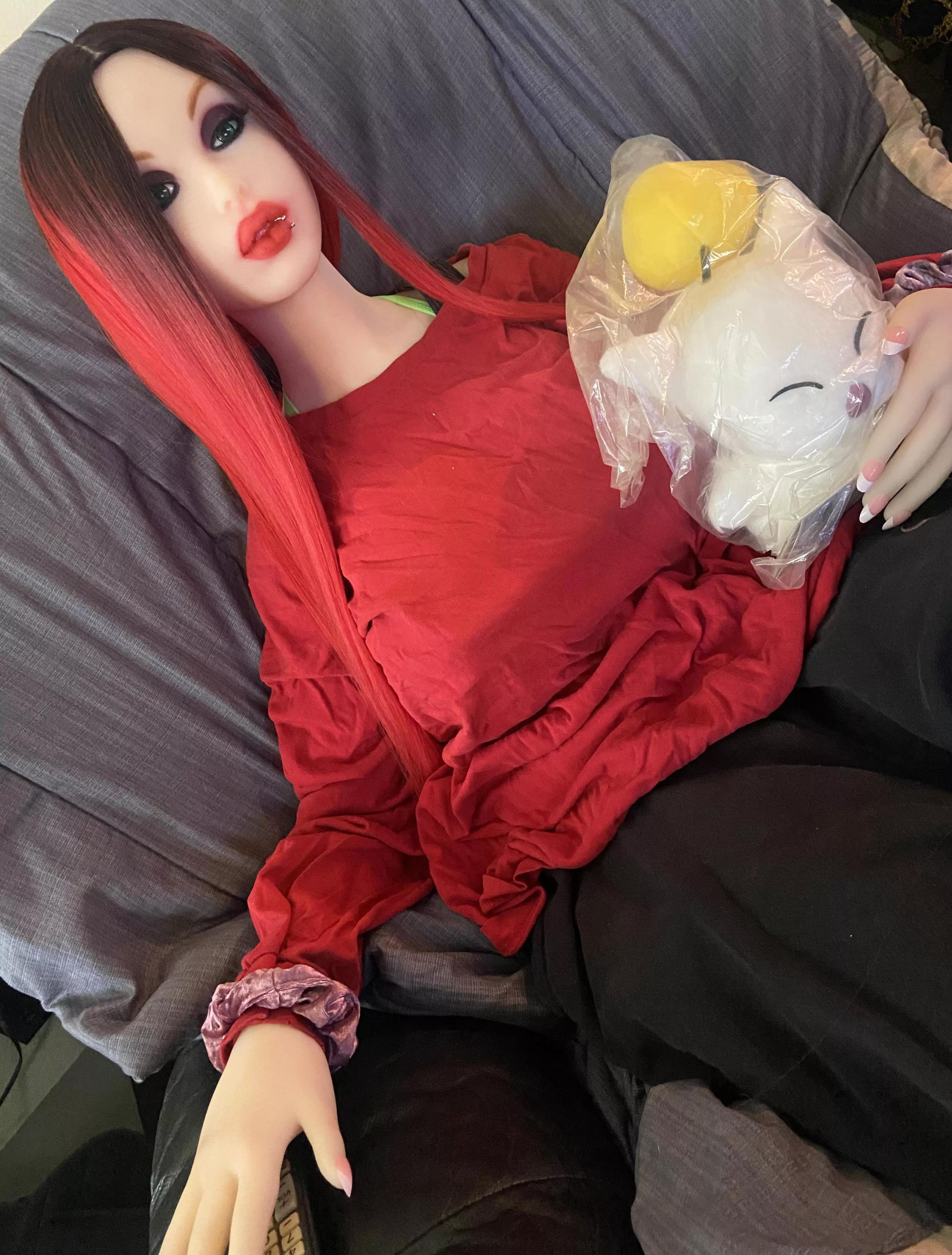 Sunday morning TV time for the queen.