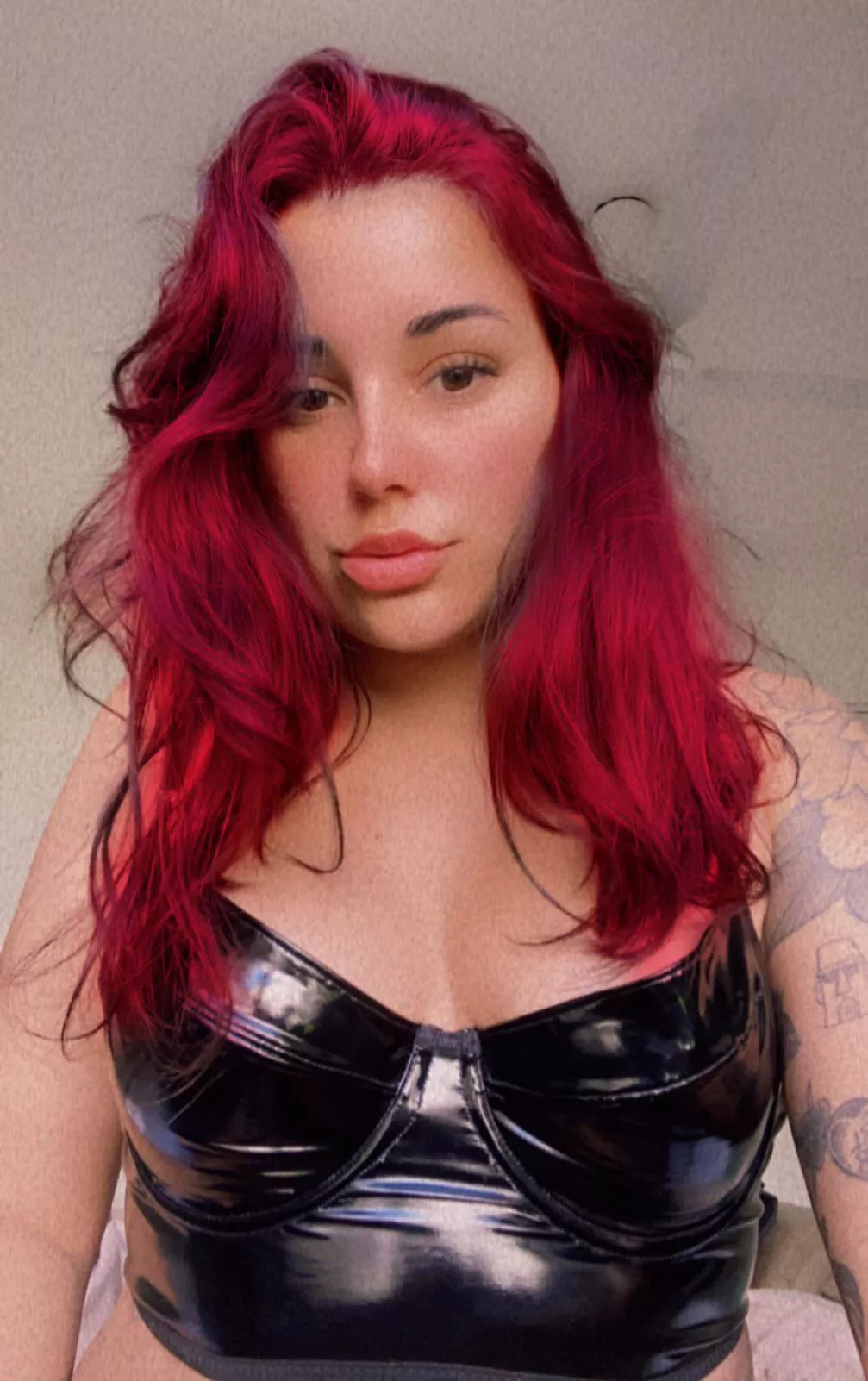 tell me how much you love my shiny set and hair simp ✨