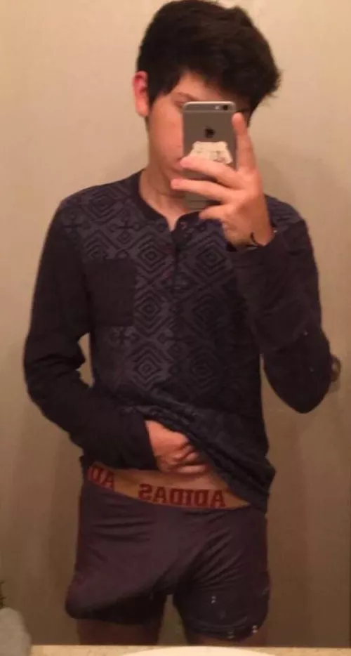 This too big? Guess my size👀