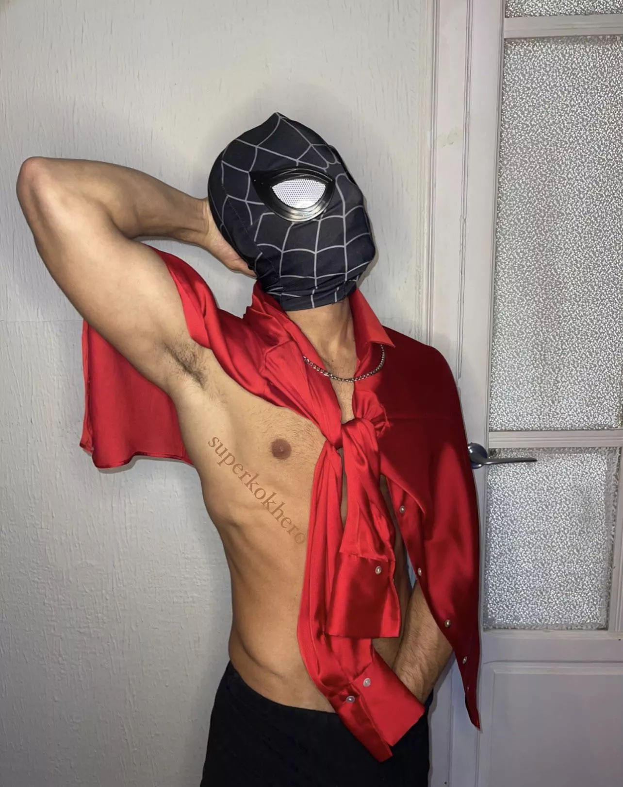 Would u worship my arm?