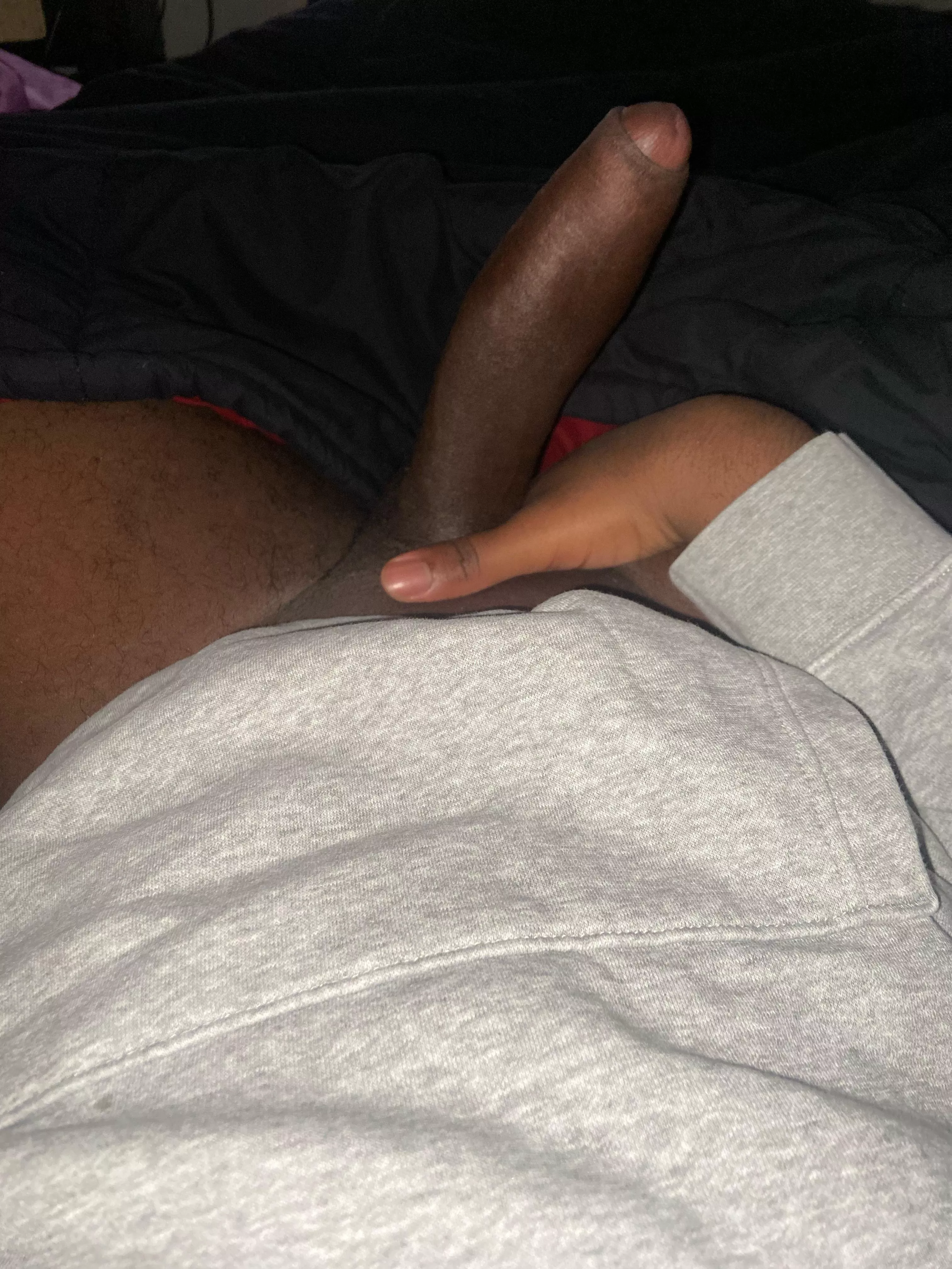 21 looking for bottoms. Add my sc: bvbxrx