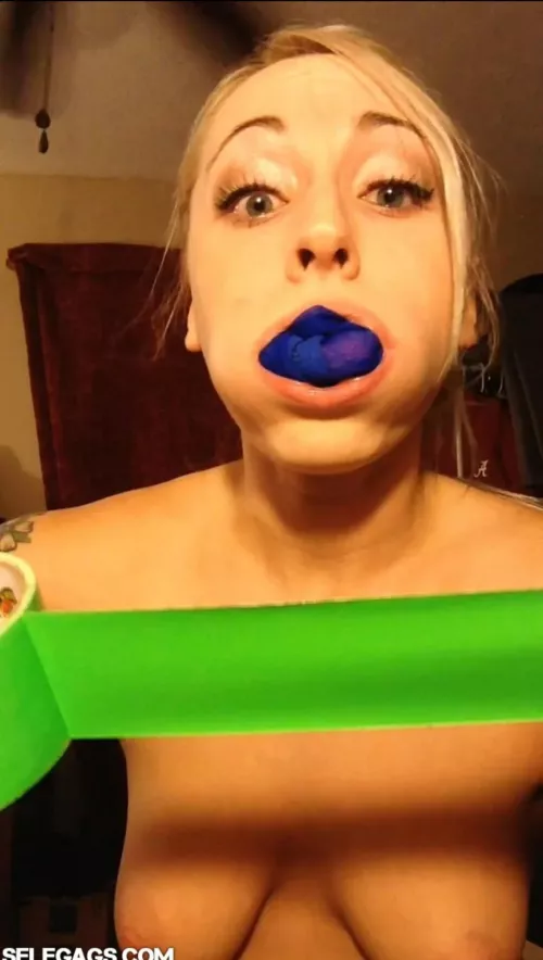 Another spam, crap link, good pic