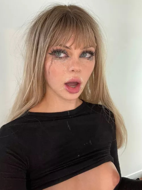 anyone know her name?