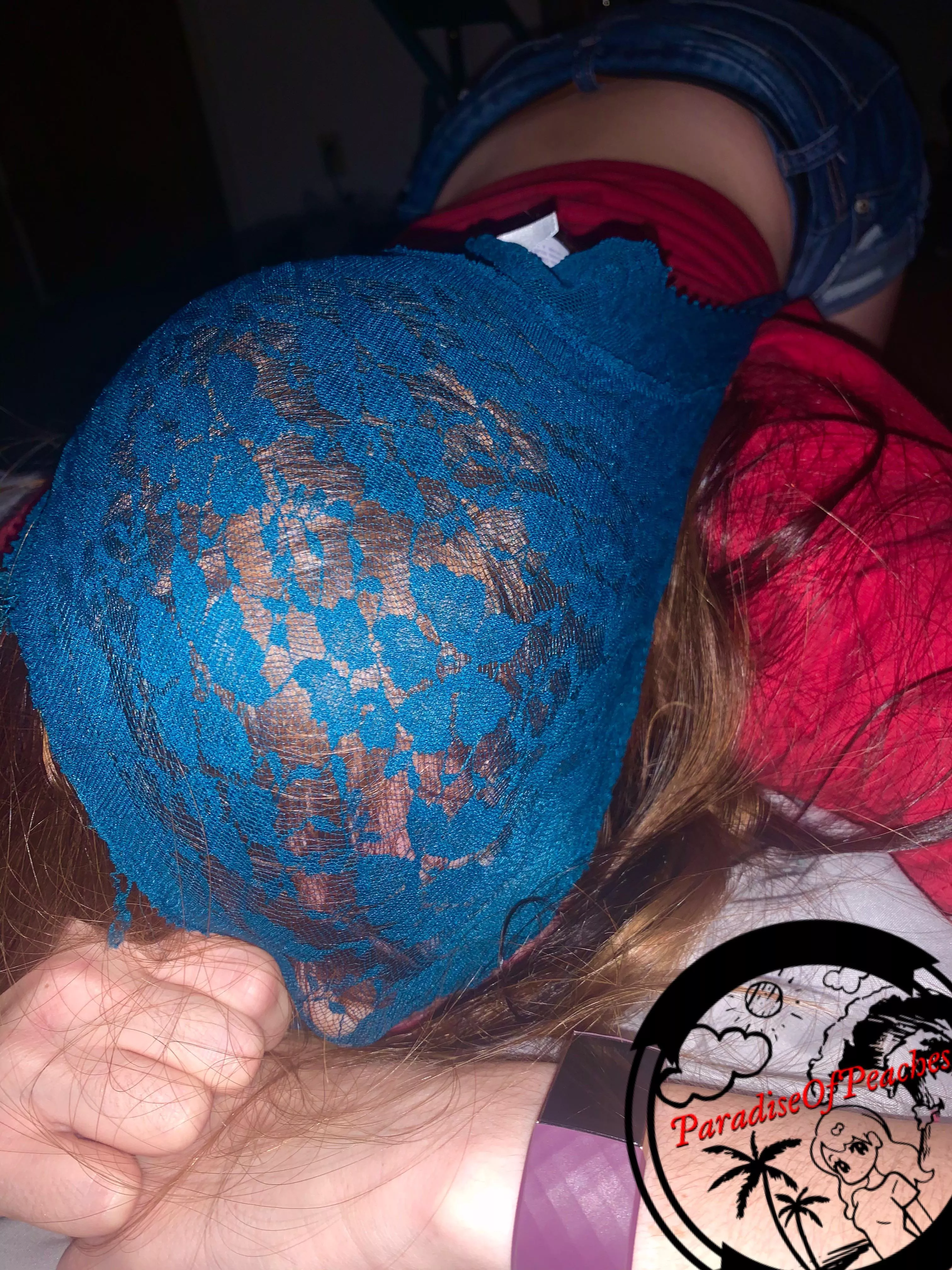 Dangling Wedgie turned Ripping Atomic on Sunni☀️