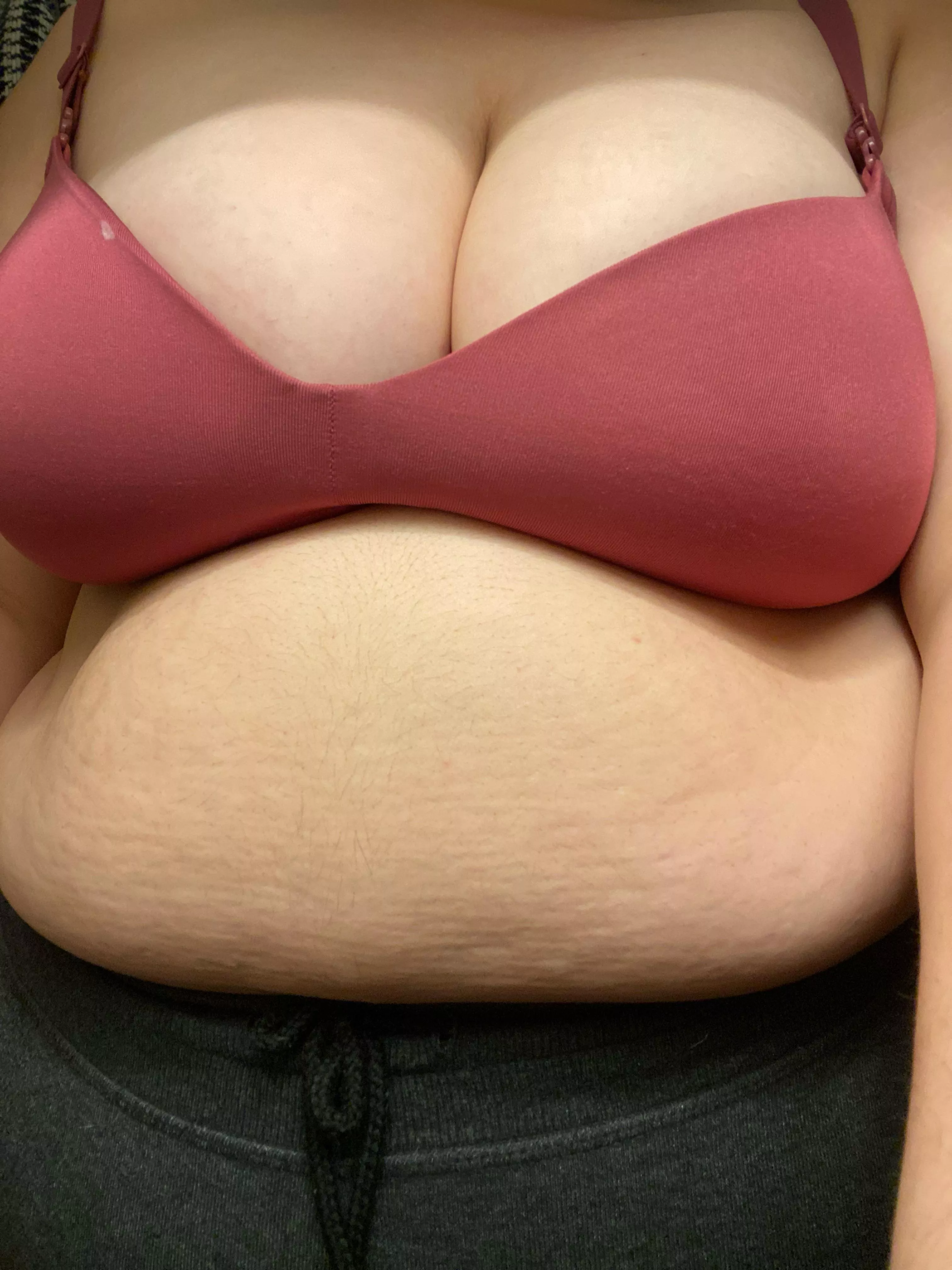 Day 1 of trying to love my body (18+ only dni if under)