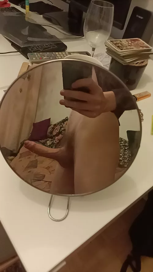 fuck, i need to cum. any fit guy wanna help?