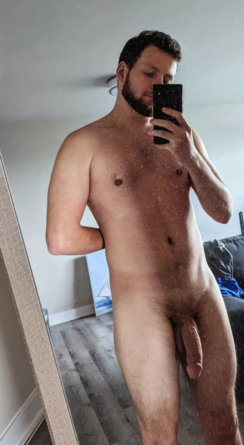 Happy Monday (M)