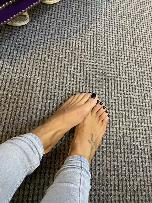 I came up with a good idea. How about you suck my toes?