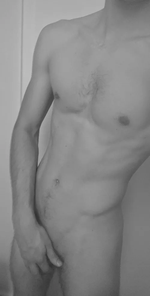 I need someone to use me 😇🤤