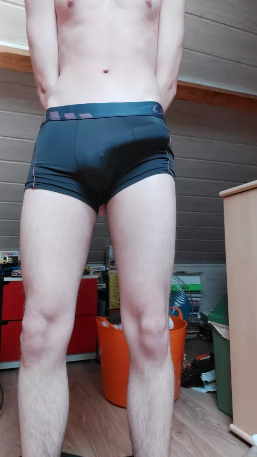 Im open to any type of chat !