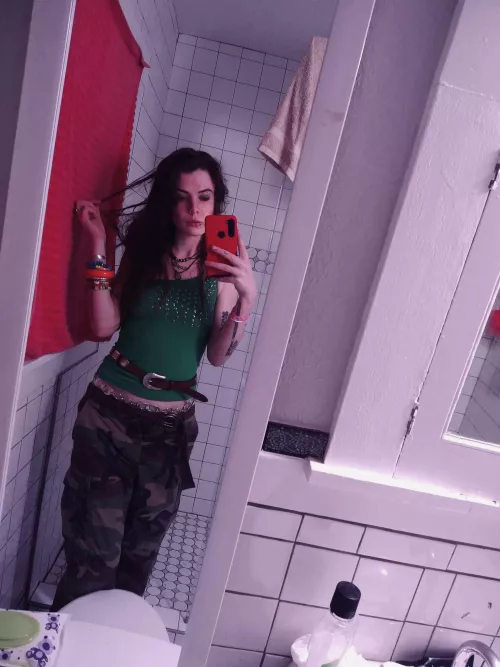 It’s by no coincidence that the Queen is the only Powerful piece in a game of Chess. 👑♟