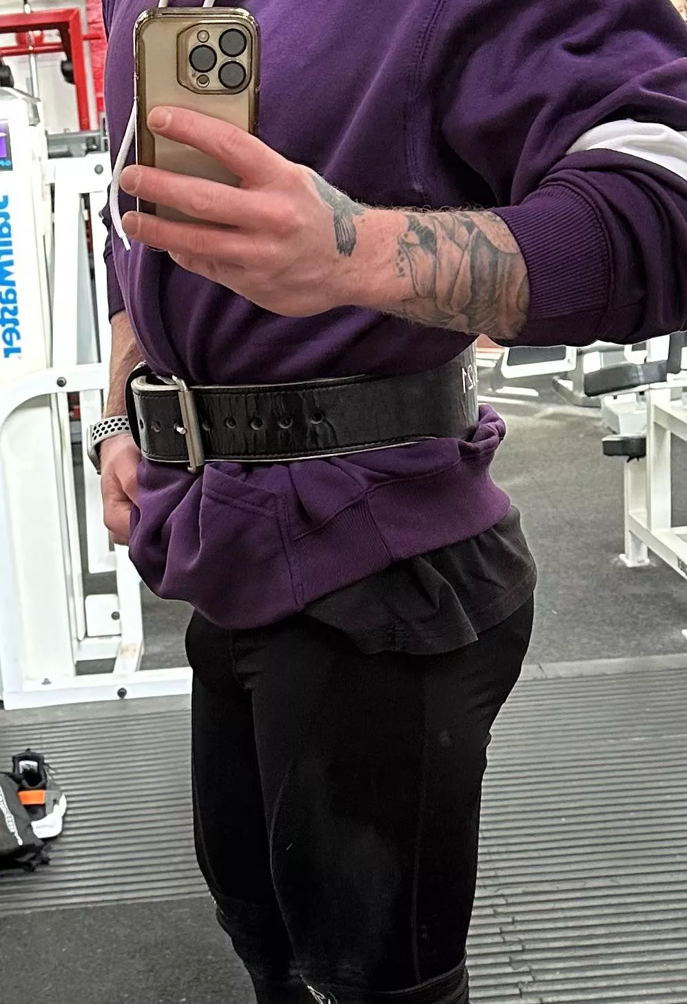 Leg day! Do I suit purple? (M)