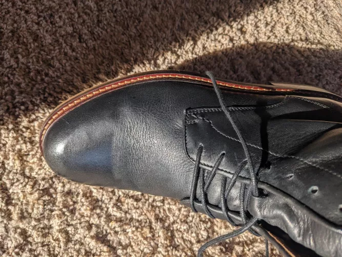 New leather boots. Is the difference in grain an issue?