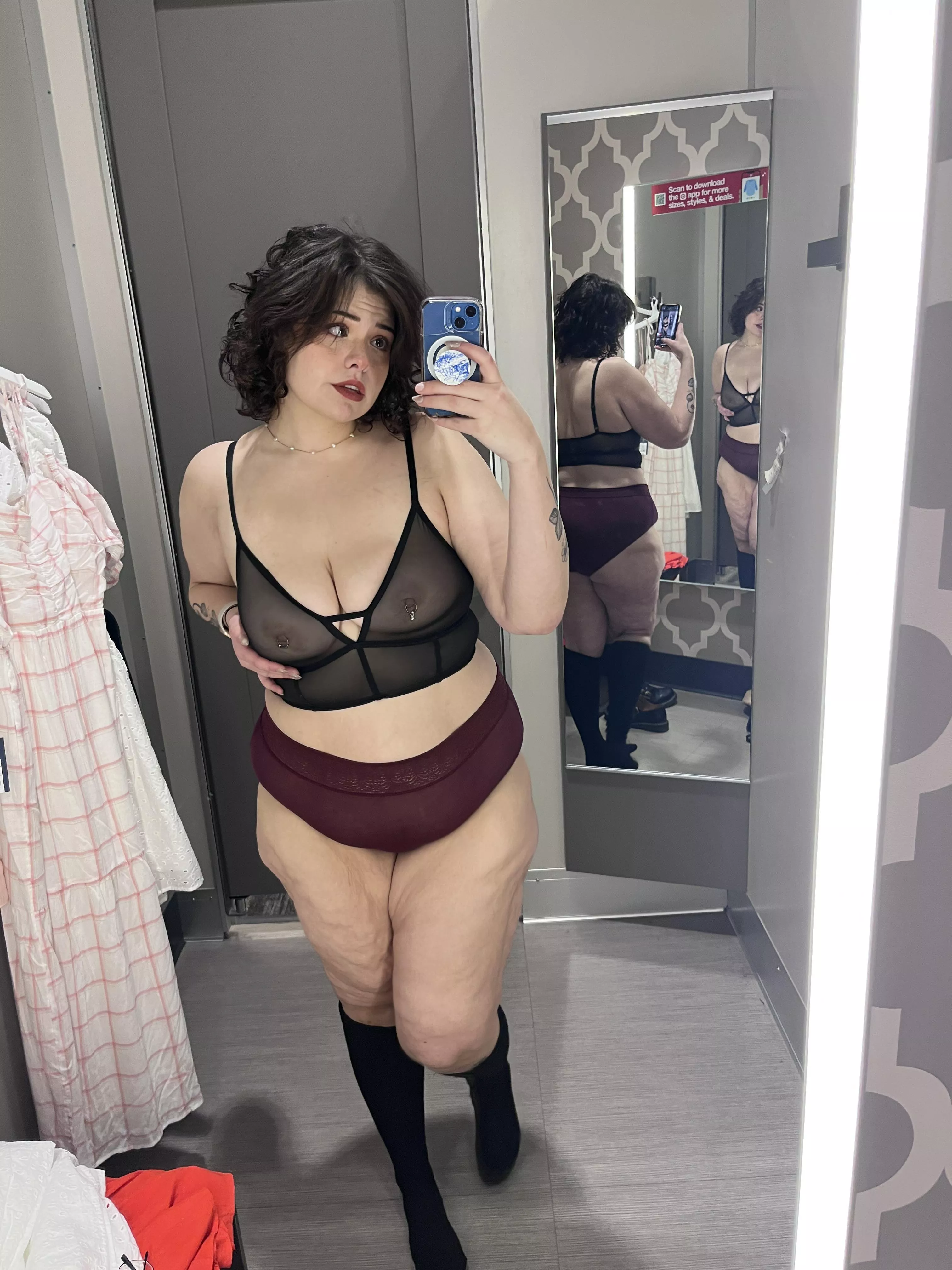 Saggy enough for you? Would you fuck me in the dressing room? Check my profile for more. [OC] Eve Iris