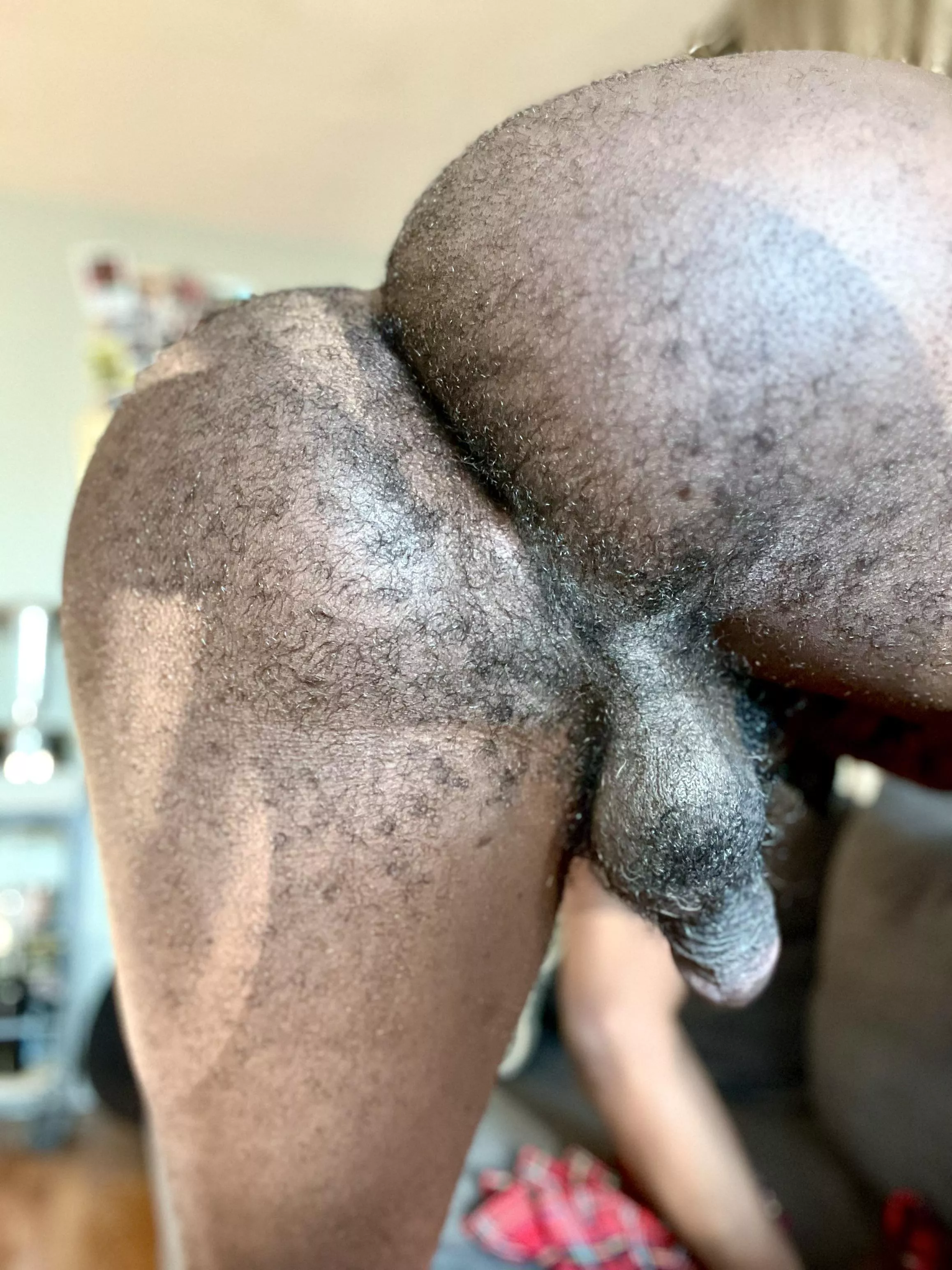 Slow down and take your time with my ass. Let me be your meditation 😈