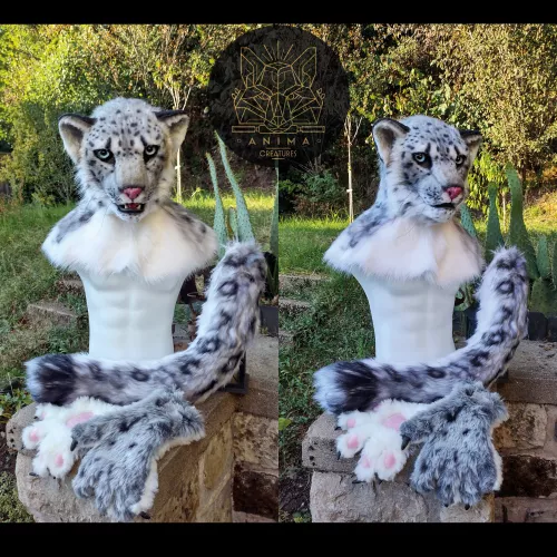 Some snow leopard I made back in August ~What kind of felines should I make next ? (Instagram : anima_creatures)