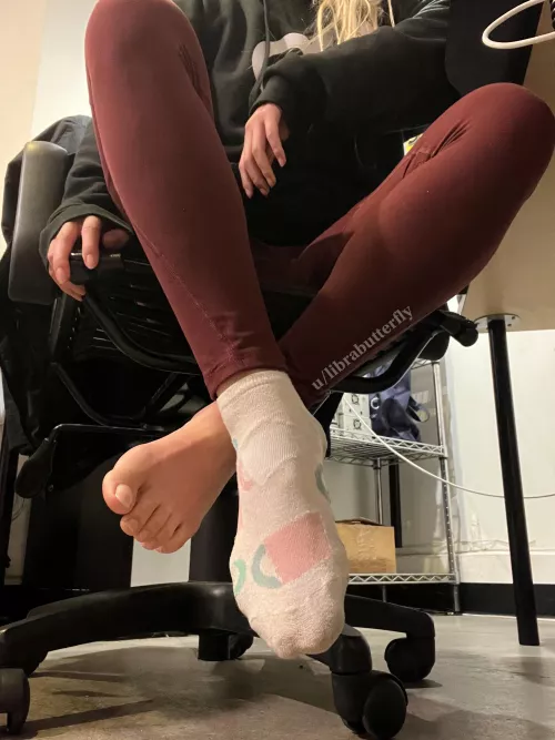 Stinking up the office with these socks 😇