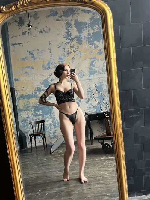 Strange place, strange posture, strange fantasies