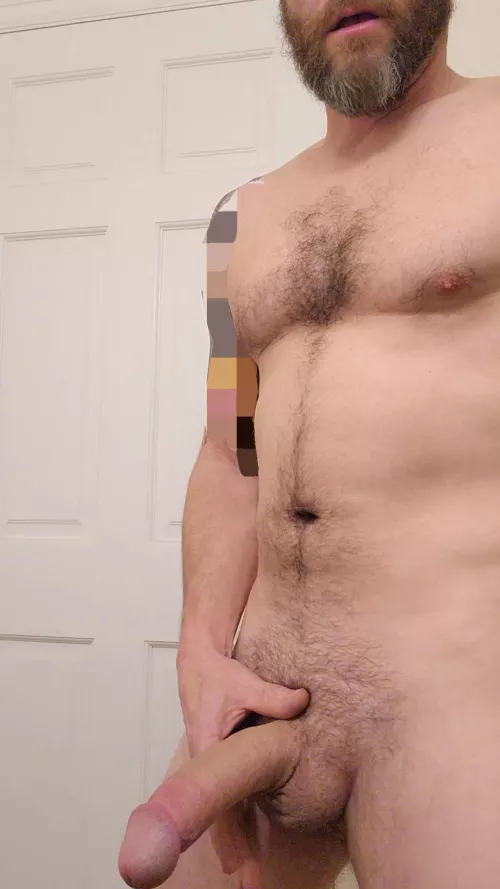 The weekend is not quite over yet (40s)