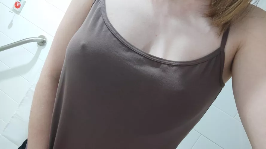 this shirt is too big for me