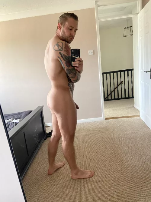 Who’s eating my ass? Any volunteers?