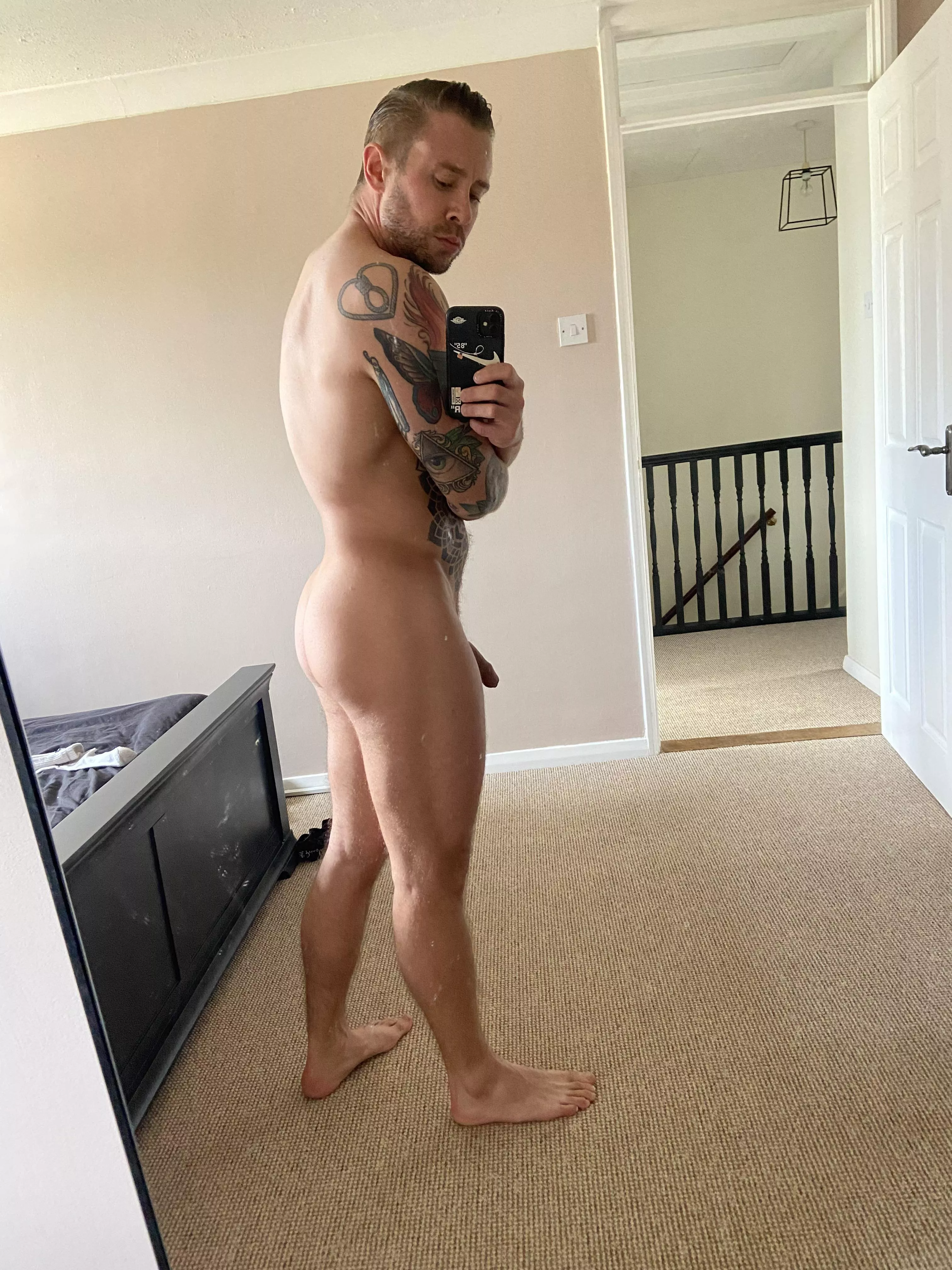 Who’s eating my ass?