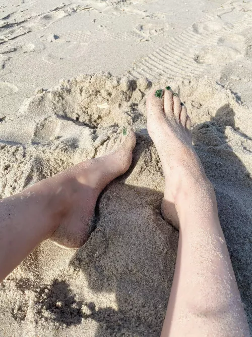 Would you worship my feet at the beach?