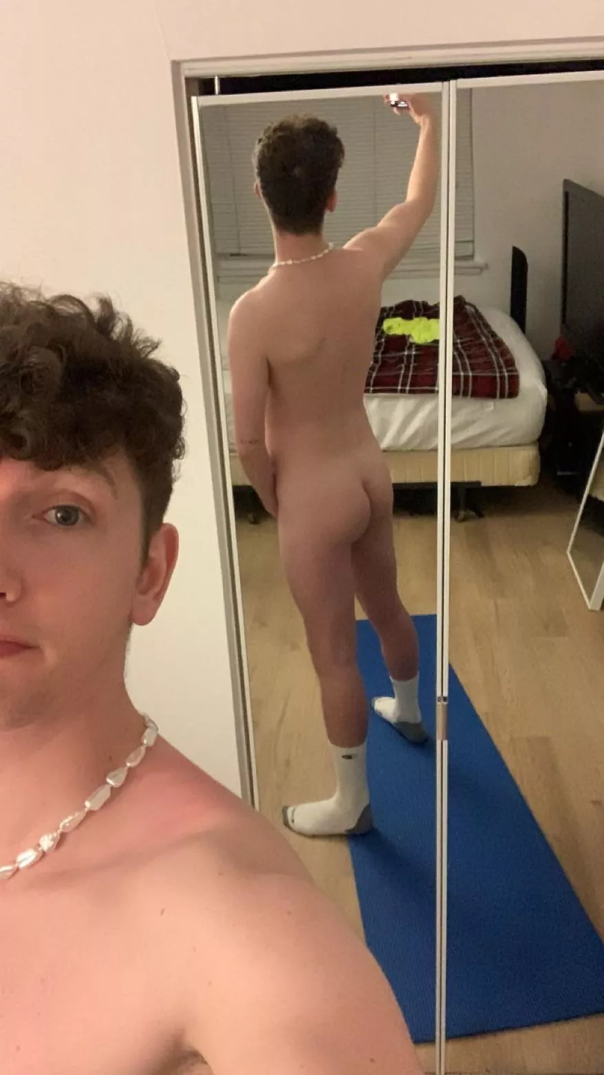 (19) is my butt cute?