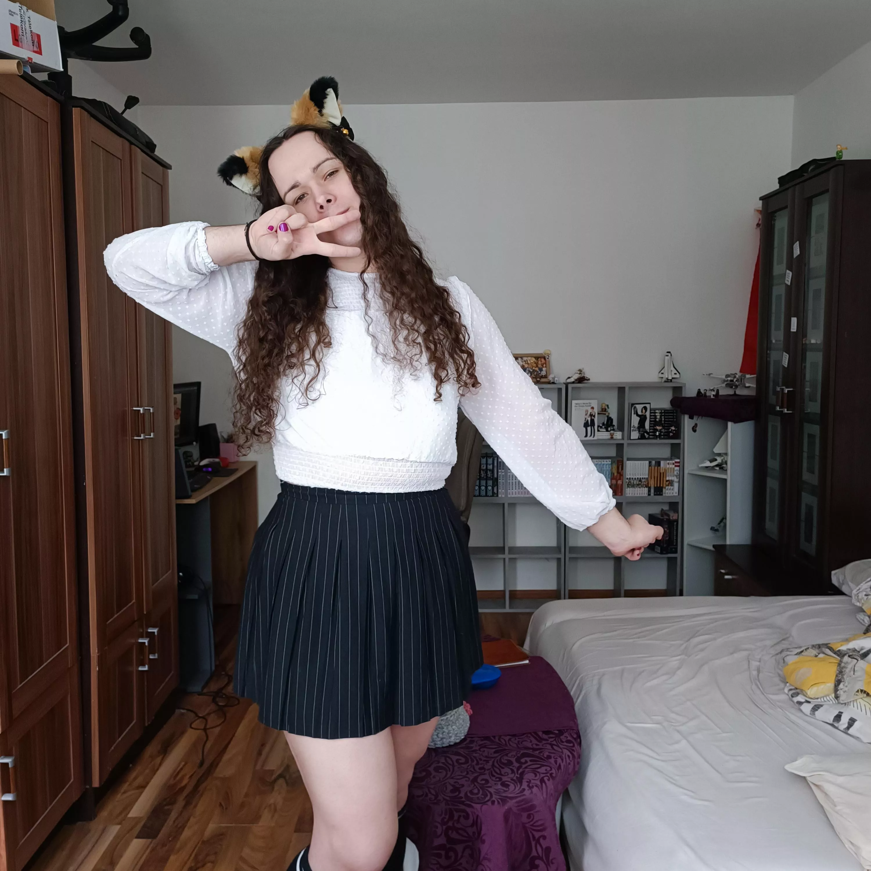 Anyone want to cudl ? :3