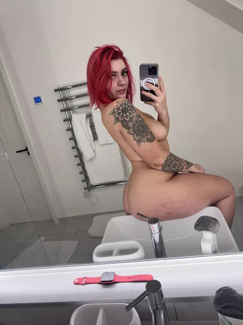 Come over to my 🌶️ site and talk filth to me 🥵