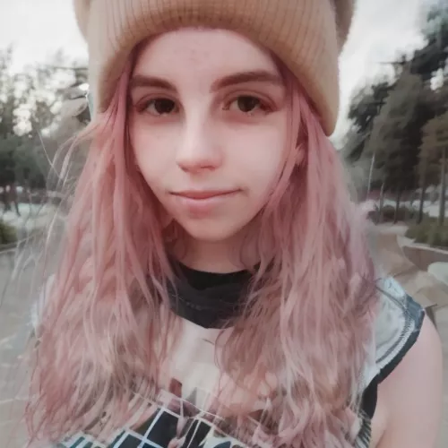 Do more of what makes you happy. 😊💕 [20F]