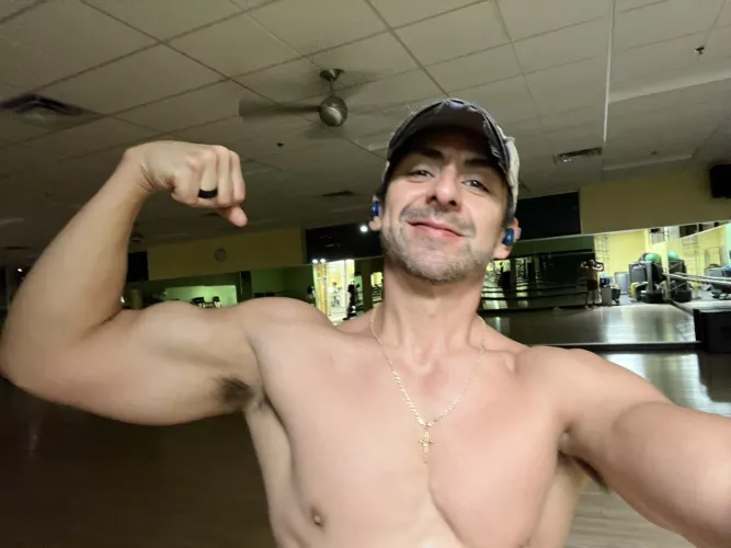 Gettin’ it done! What’re you doing for YOU today? You deserve it!