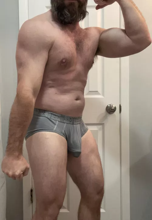 Good morning! Biceps or bulge??