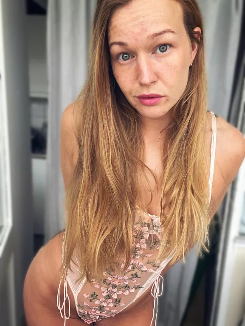 Hope like me and my pale freckles in this body stocking 🥹