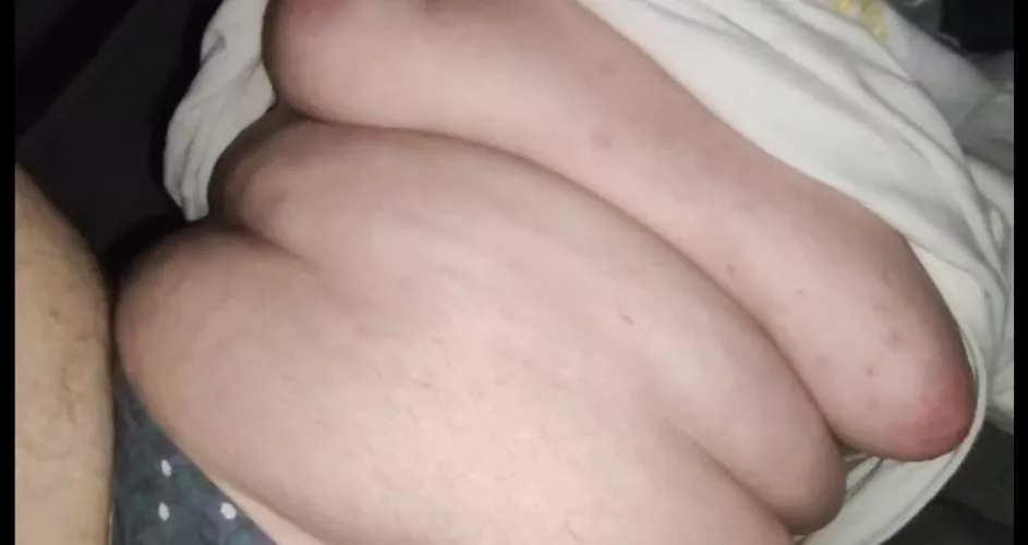 Hope you like big tits and lots of fat rolls 😏