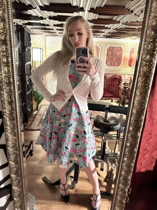 If you’re a sissy bitch boy 🥵or newbie sissy 👿that want to get a hot tasks from mommy Arrow up now…send a chats