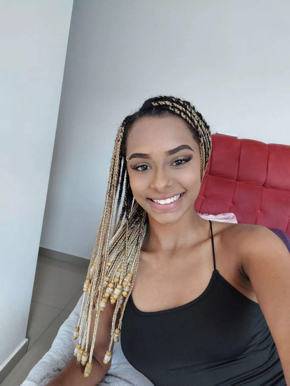 I'm expressing my unique beauty and it's drawing people in.