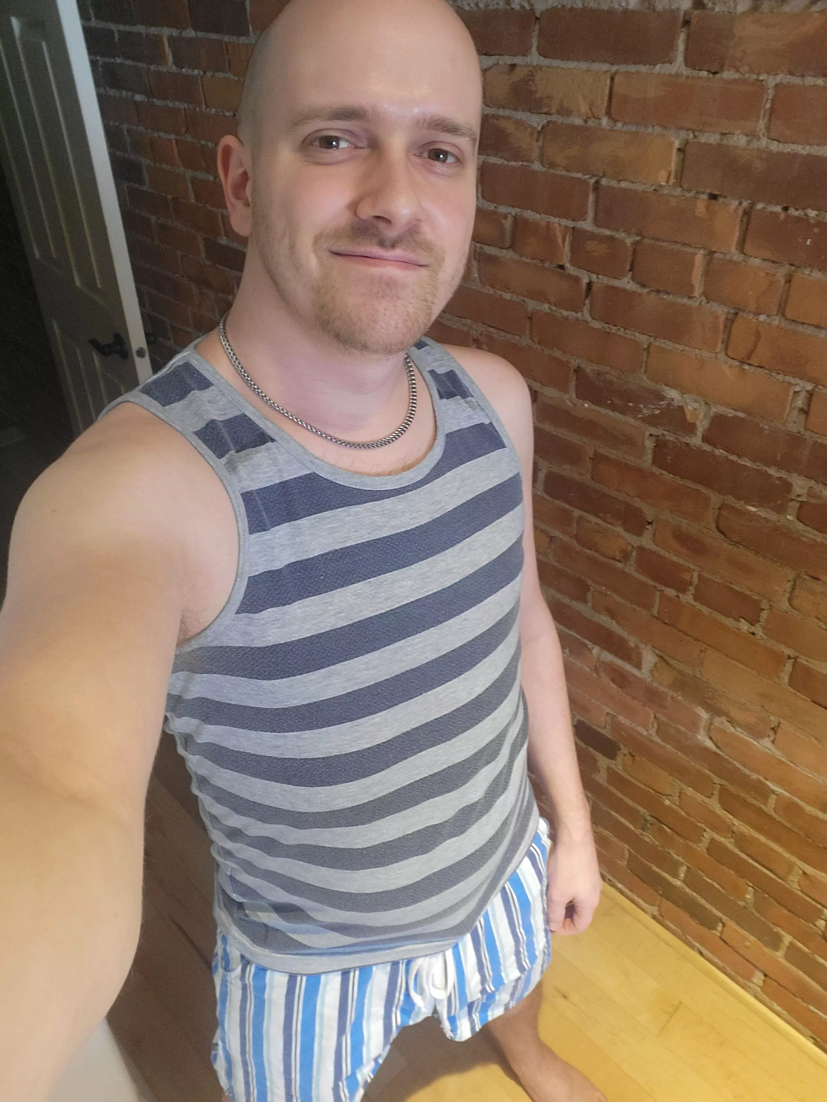 Loving the RE4 Remake so far, I'm planning to finish Chapter 10 after work today!