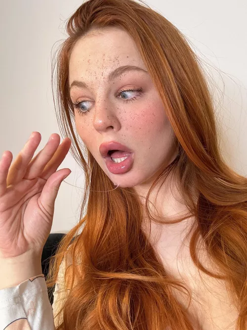 Omg I need more on my face