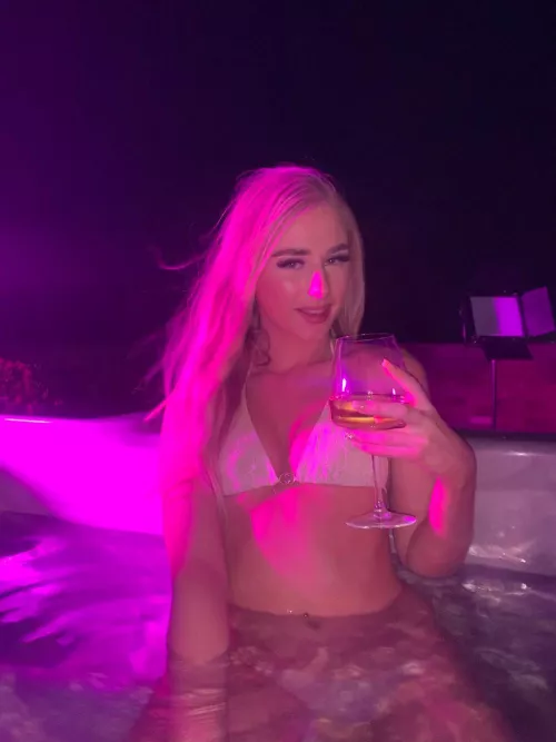 Please don't judge me :/