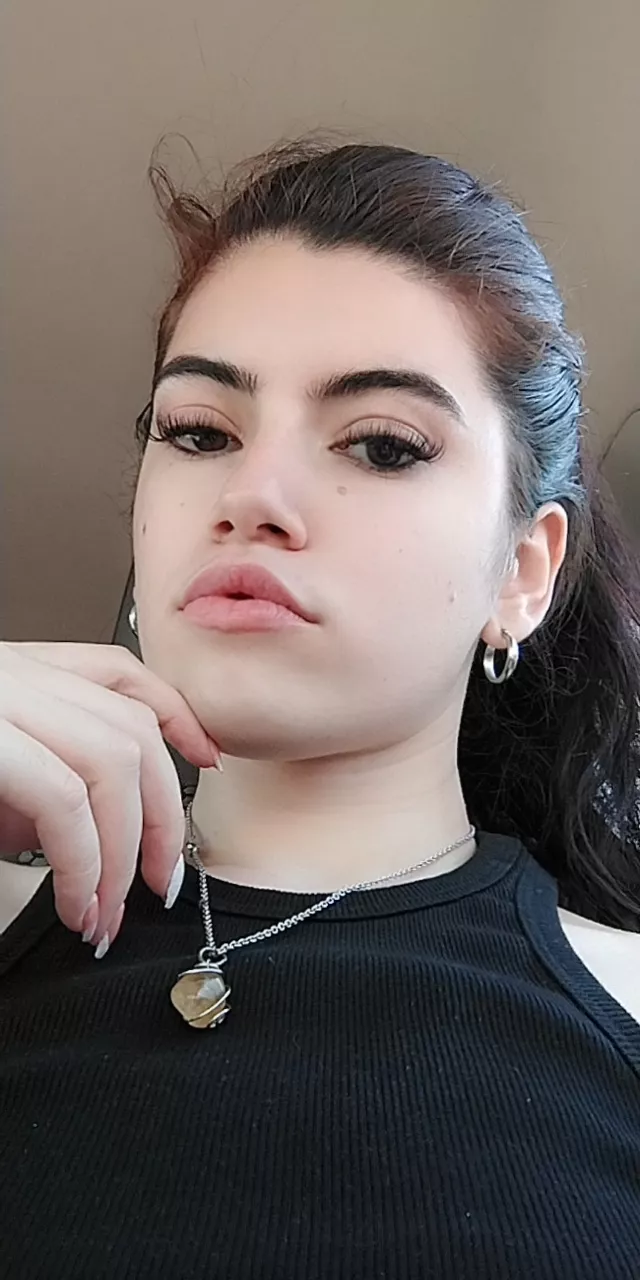 [selling] I'm the Goddess you will always cry and beg for.