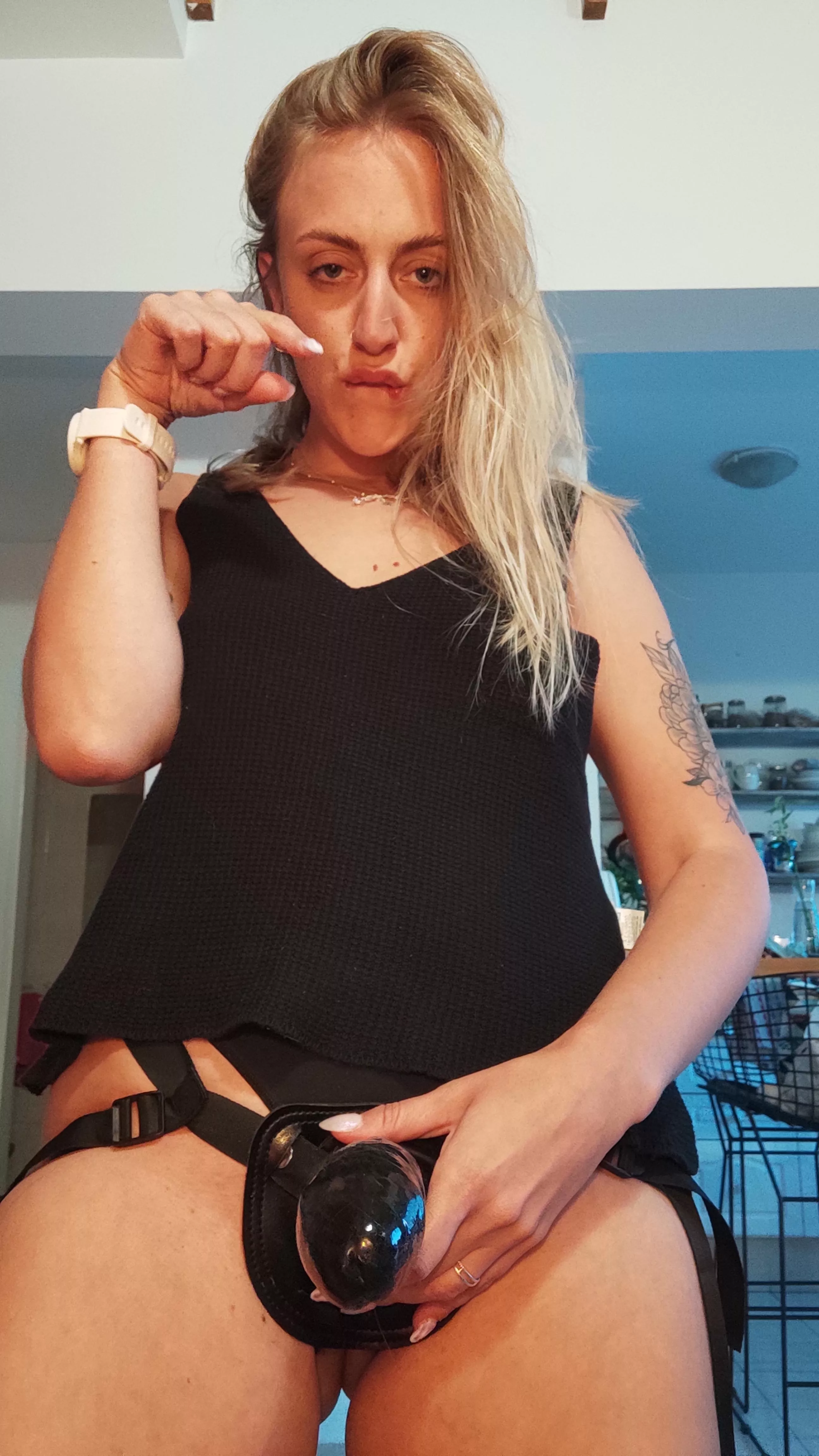 THIS in you ass.. exactly how you deserve