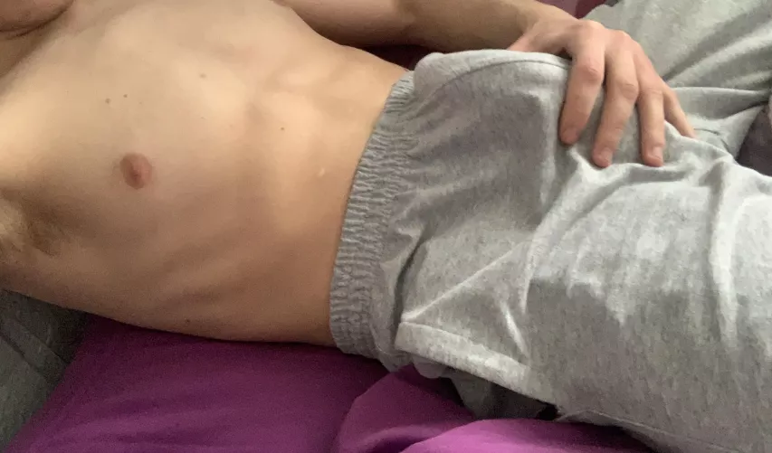 20, m, Europe, verse, hmu: avavago1