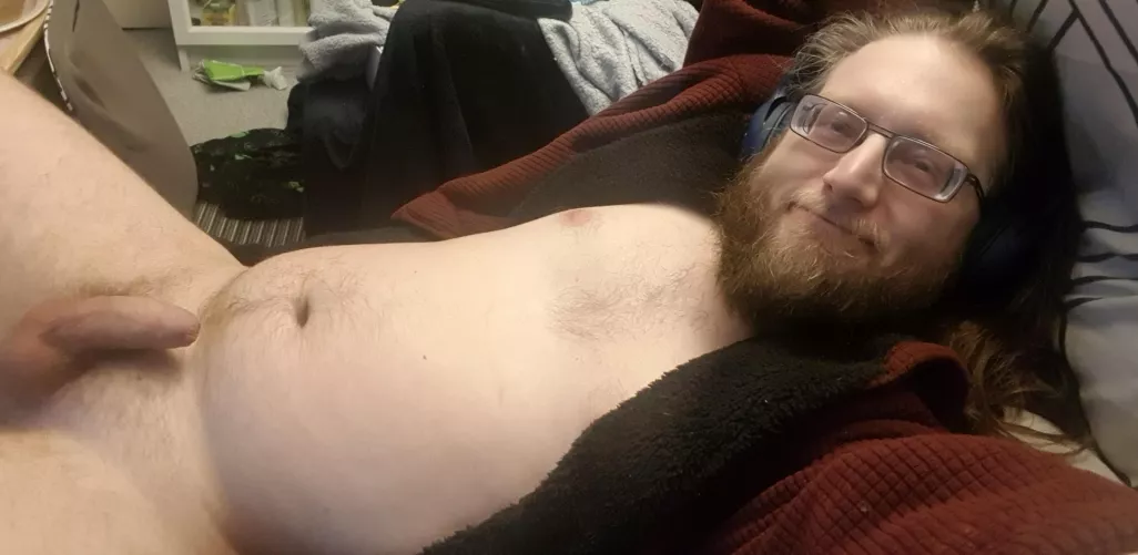 [29mUK] Enjoying a nice lazy day! Hope you're having a good day too. 🥰