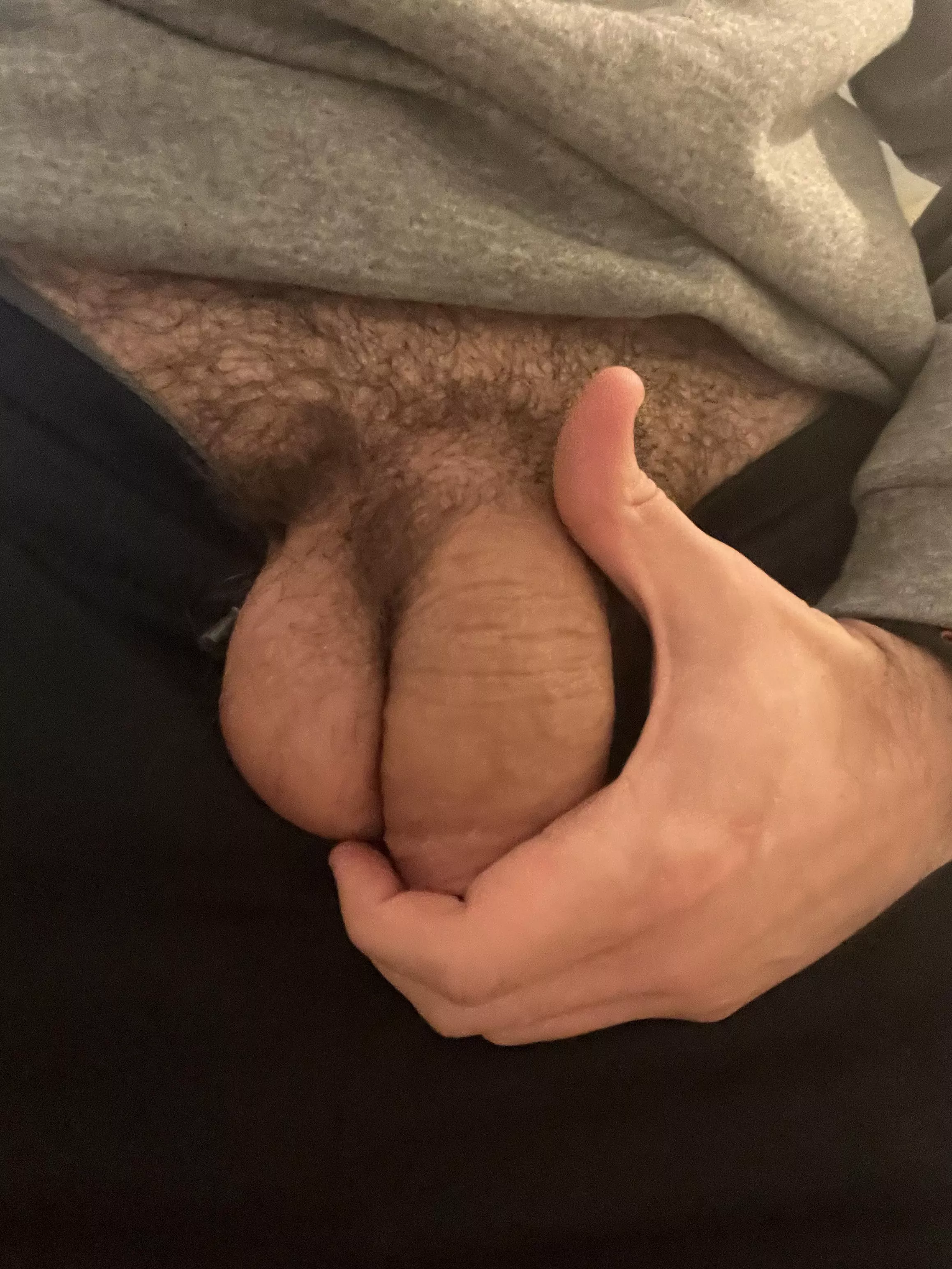 [32] this bro just worked 24 hrs straight