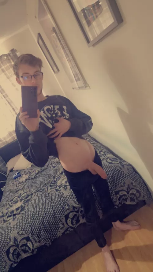 A light jumper and leggings are the perfect combo. Do you agree? 😘 (25)