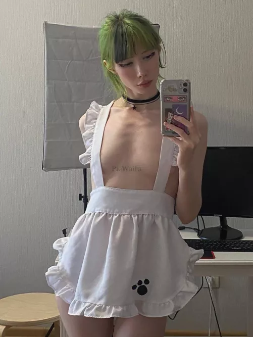 Are you a fan of small breasts?